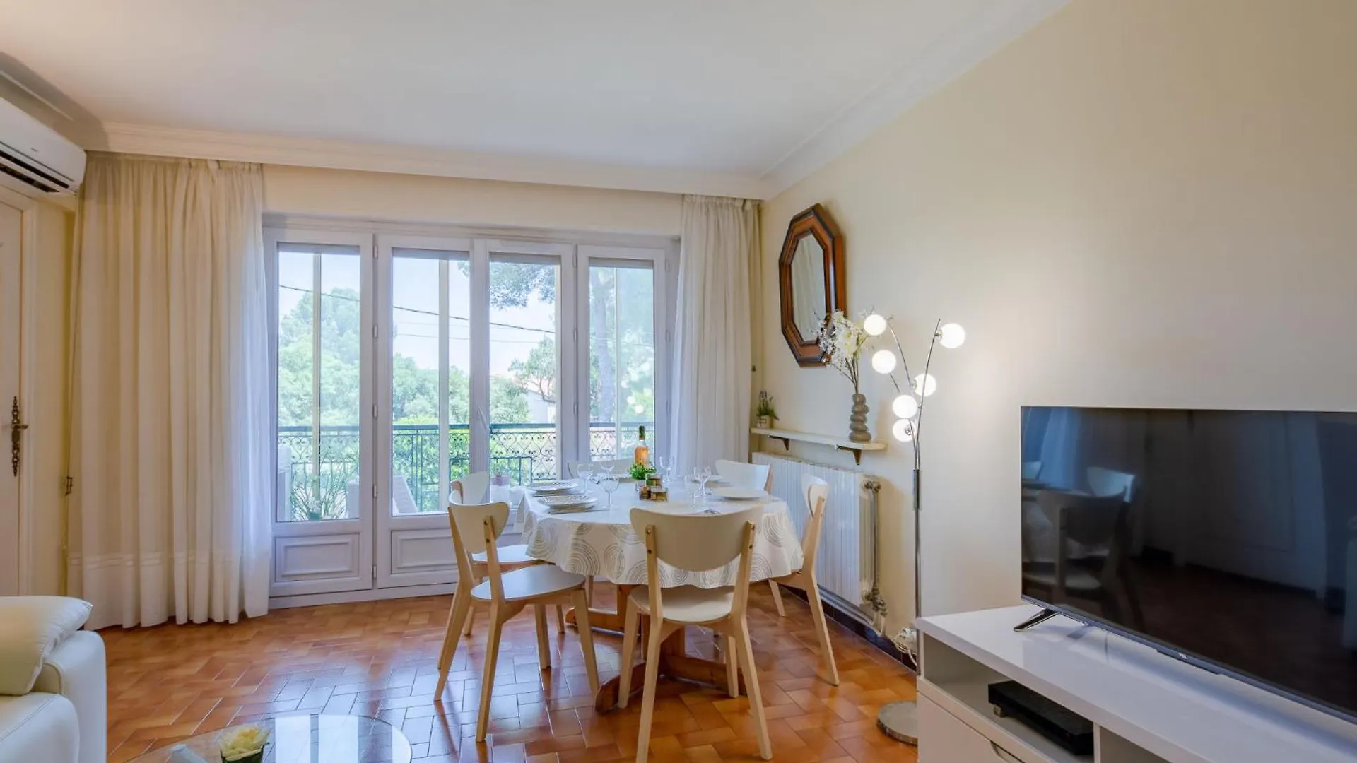 Apartment Les Mimosas-3 By Interhome Saint Aygulf
