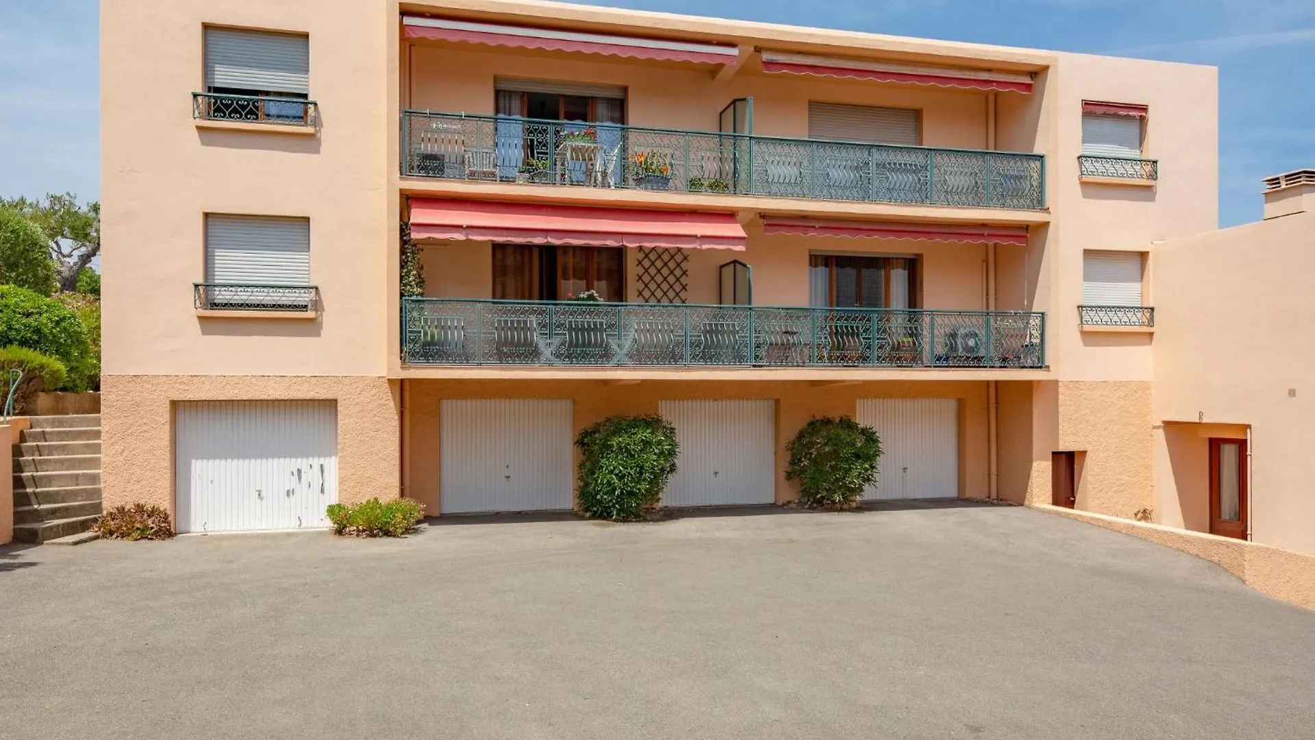 Apartment Les Mimosas-3 By Interhome Saint Aygulf Francie